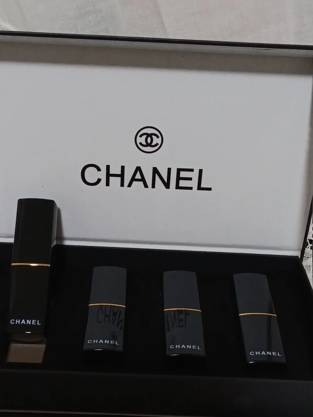 CHANEL Limited EDITION Lipstick SET